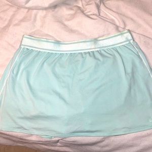 Size Large Nike Tennis Skirt